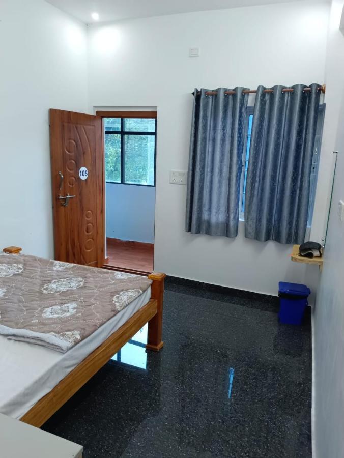 Ss Residency Hotel Maranhalli Luaran gambar
