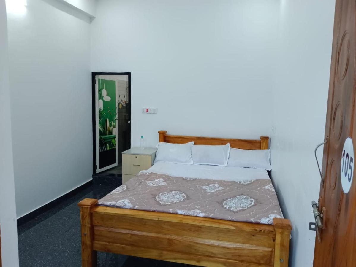 Ss Residency Hotel Maranhalli Luaran gambar